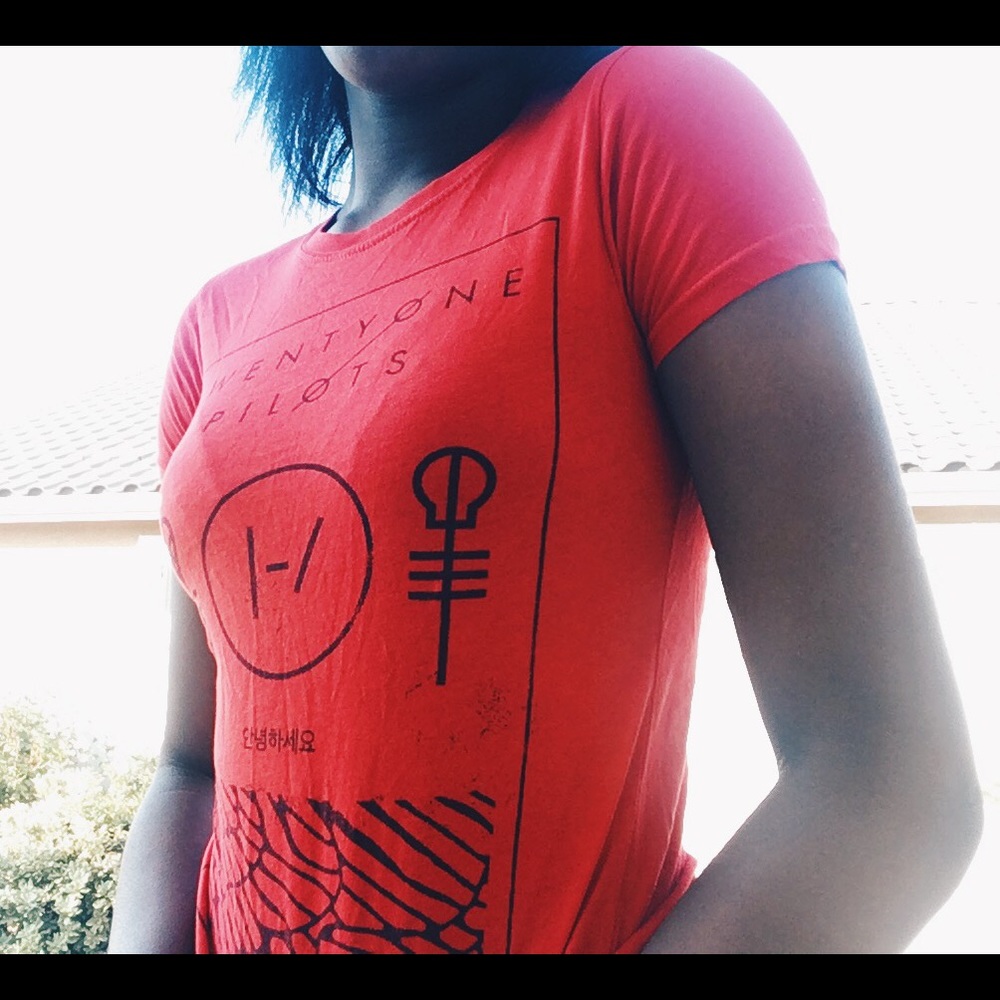 twenty one pilots graphic tee
